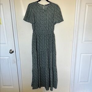 Elegant Green Floral Maxi Dress
